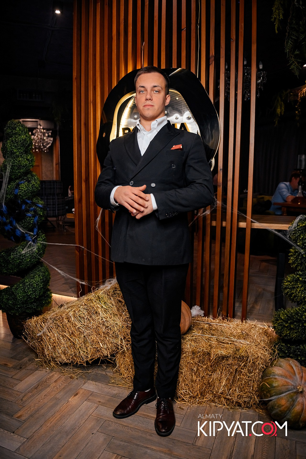 ROTANA GRILL LOUNGE. КИПЯТКОМ АЛМАТЫ!