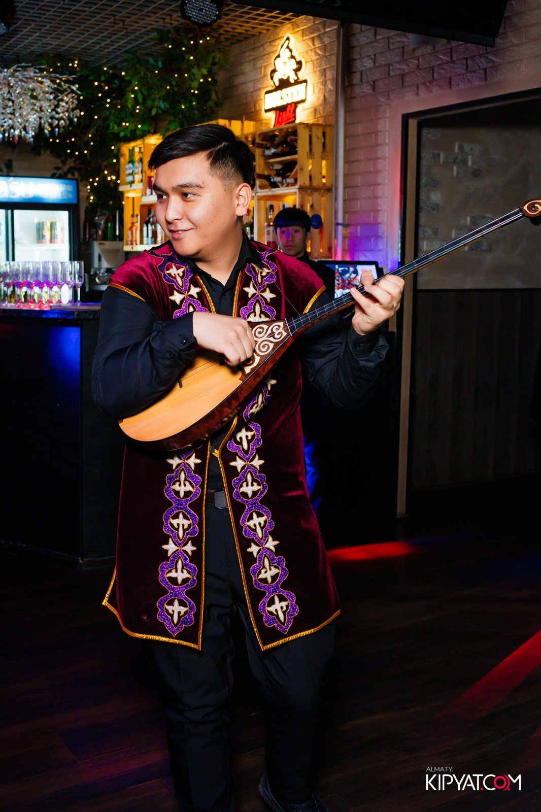 УХО И МЕДВЕДЬ НА САИНА. КИПЯТКОМ АЛМАТЫ!