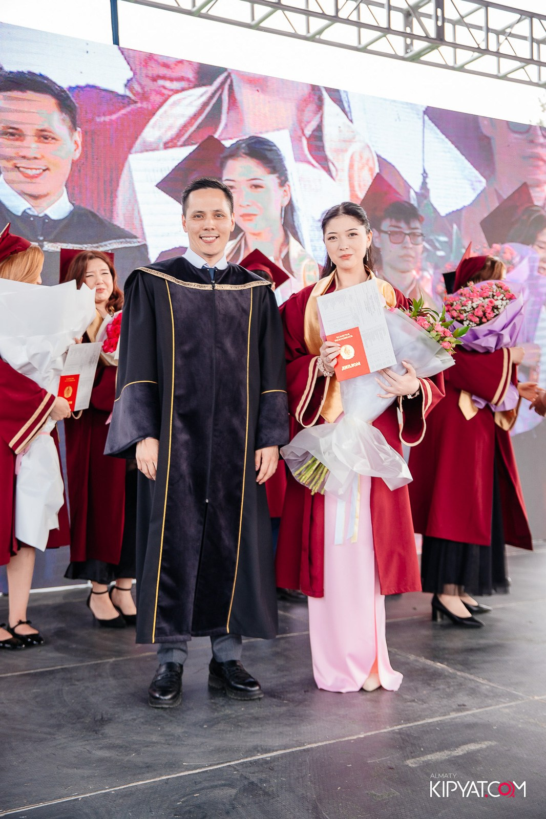 ВРУЧЕНИЕ ДИПЛОМОВ — НАРХОЗ КОЛЛЕДЖ. Part 3. КИПЯТКОМ АЛМАТЫ!