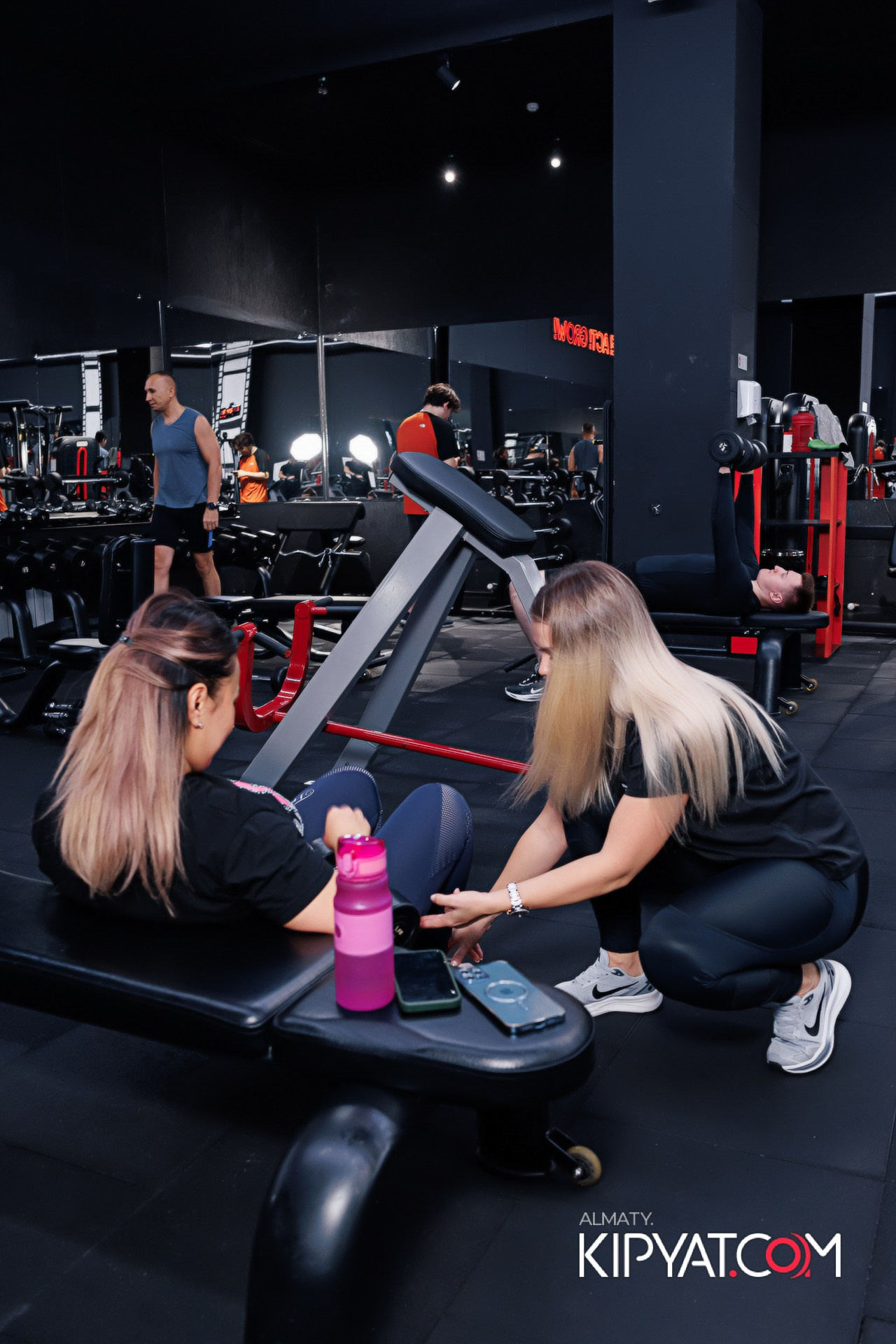 3 ГОДА FITNESS BLITZ ISKRA. КИПЯТКОМ АЛМАТЫ!