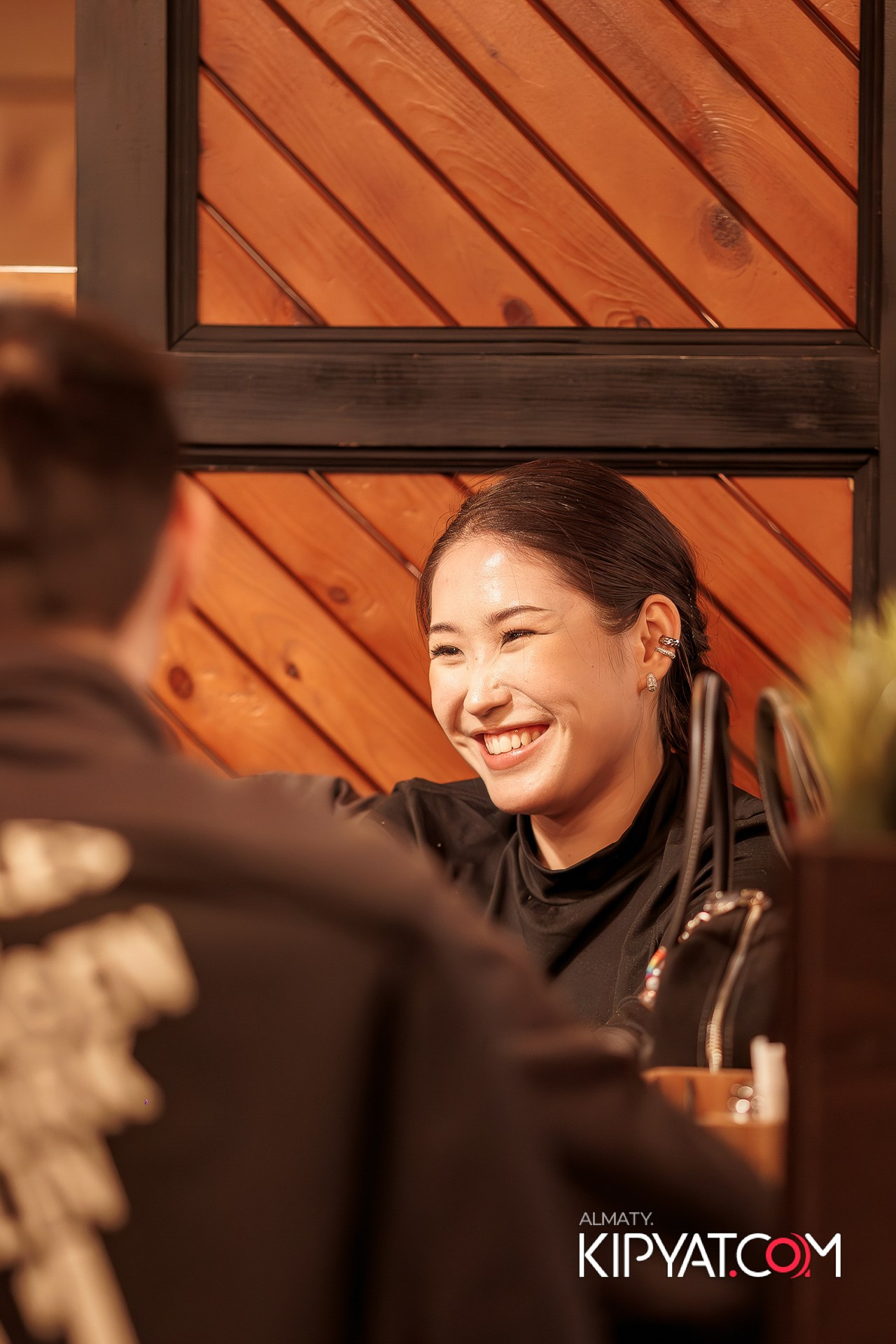 ШАШЛЫКОФФ. КИПЯТКОМ АЛМАТЫ!