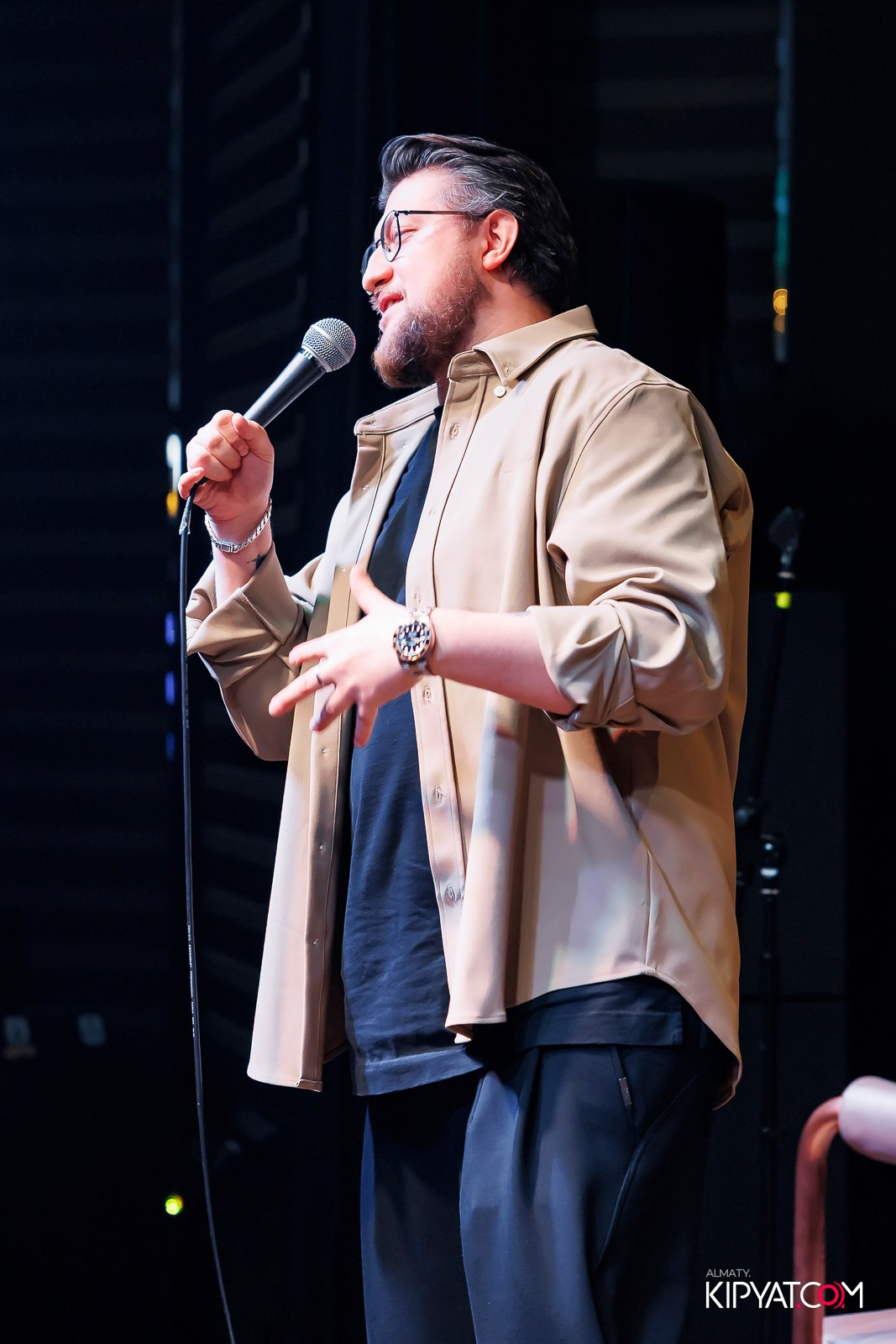 STAND UP КОНЦЕРТ АЛЕКСАНДА МЕРКУЛЬ. КИПЯТКОМ АЛМАТЫ! Фотосъемка мероприятий в Алматы