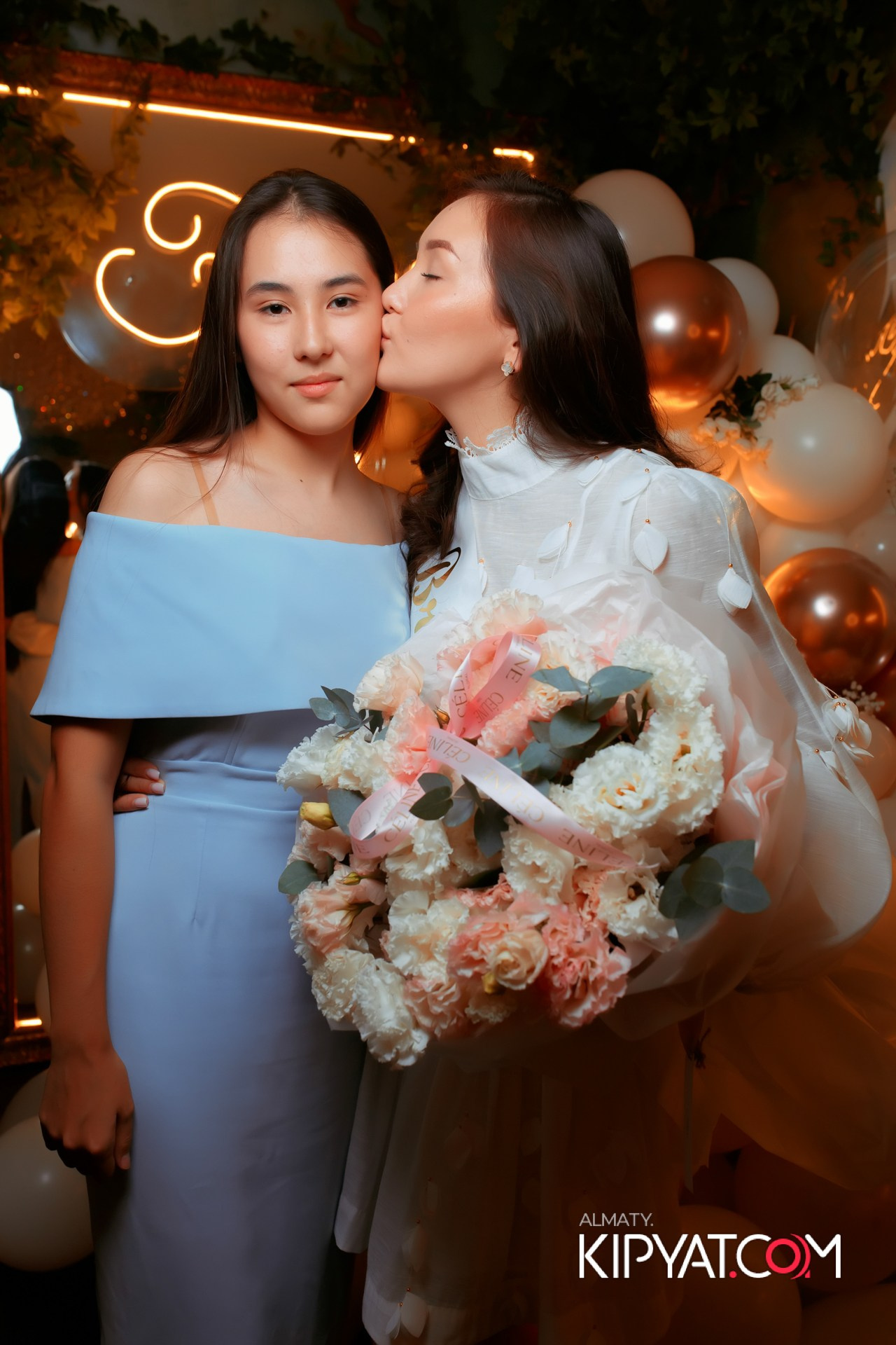 Ухо и Медведь на Саина. КИПЯТКОМ АЛМАТЫ!