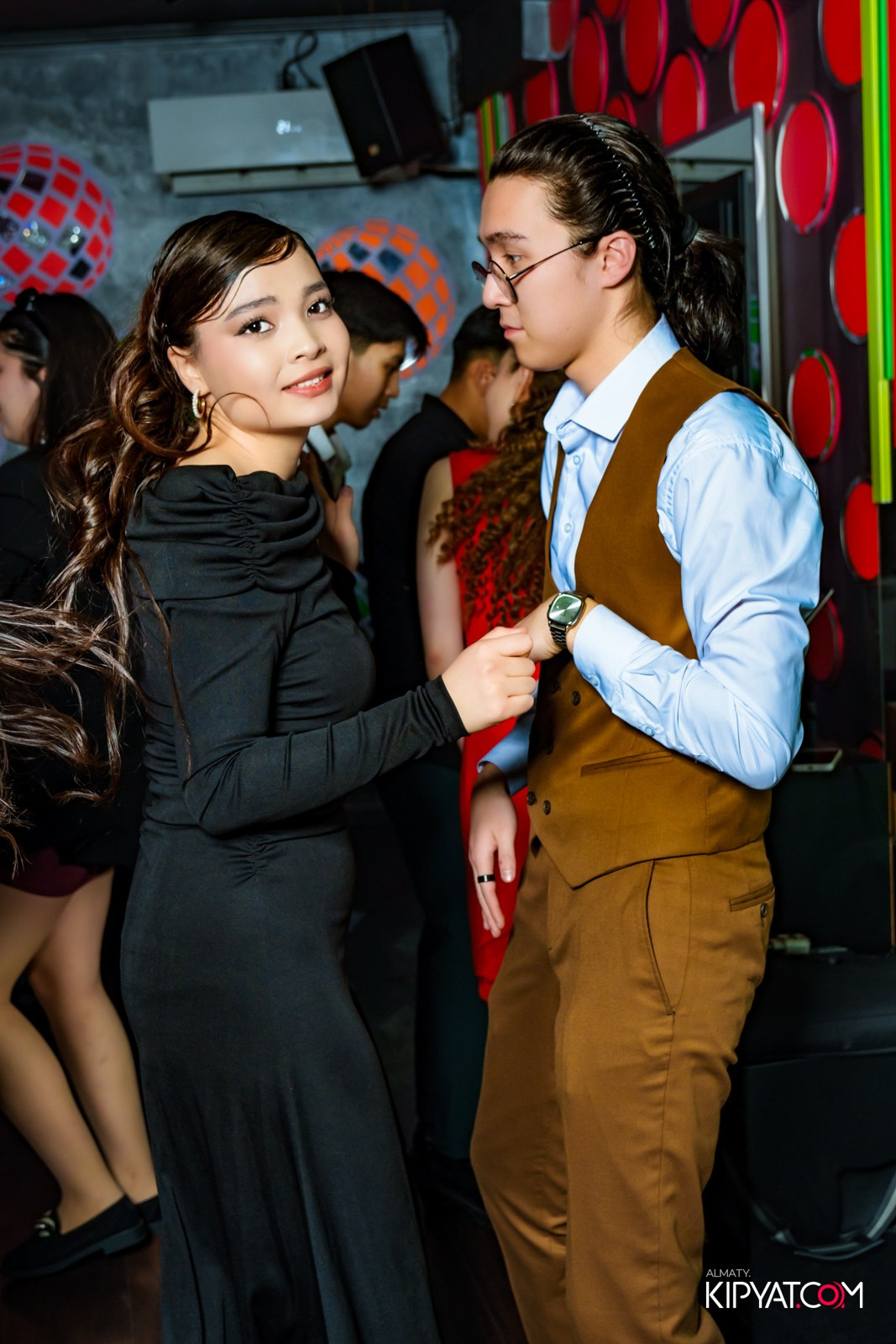 УХО И МЕДВЕДЬ НА САИНА. КИПЯТКОМ АЛМАТЫ!