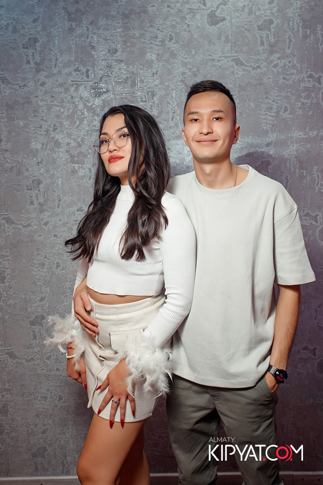 КАРАОКЕ-БАР РОЯЛЬ НА НУРМАКОВА. КИПЯТКОМ АЛМАТЫ!