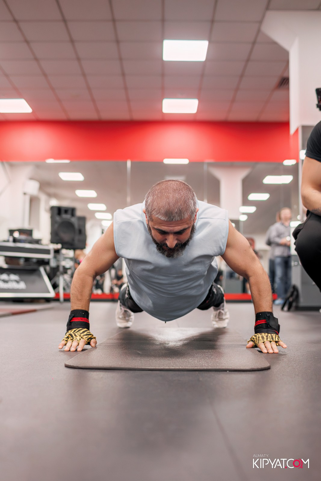 ДЕНЬ РОЖДЕНИЯ ФИТНЕС КЛУБА MIND OF BODY — НАМ 8 ЛЕТ. КИПЯТКОМ АЛМАТЫ!