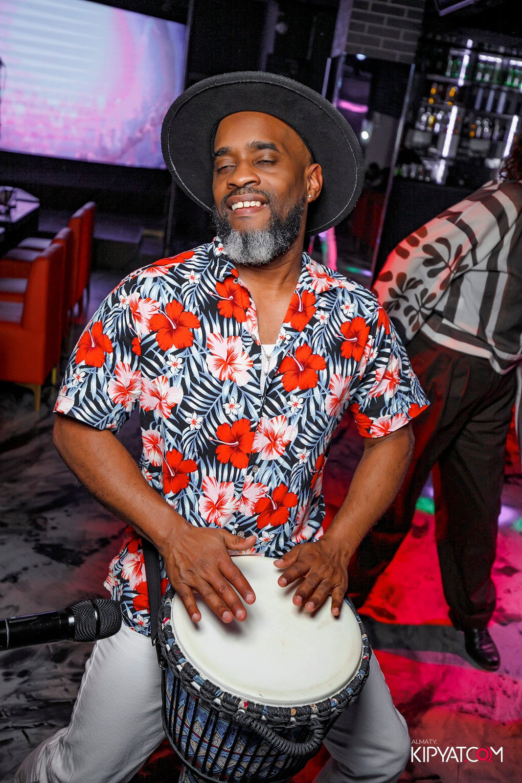 KAPAOKE DOREMI. КИПЯТКОМ АЛМАТЫ! Фотосъемка мероприятий в Алматы