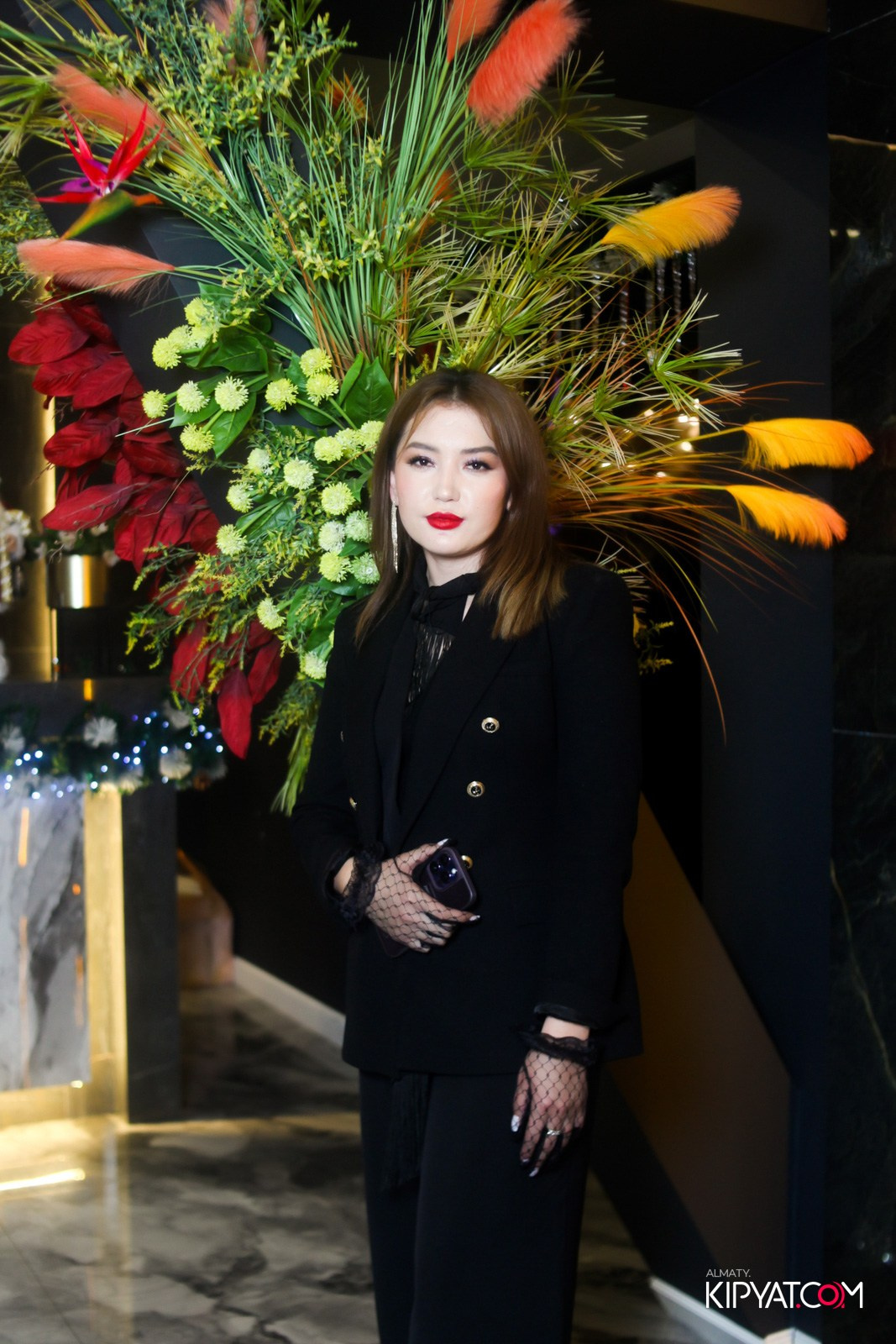 БАР ПАНАЕХАЛИ НА ДОСТЫК. КИПЯТКОМ АЛМАТЫ!