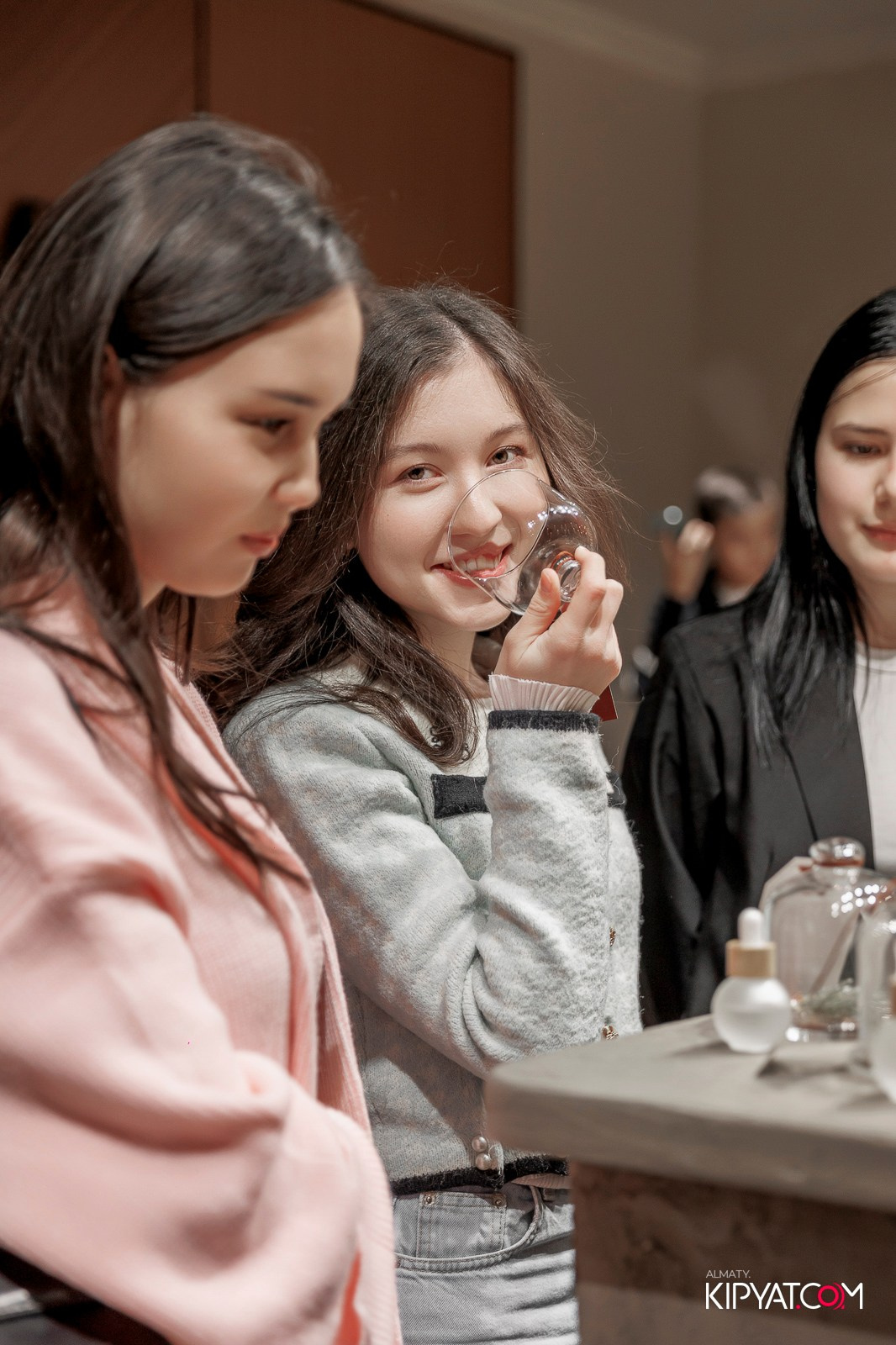 ОТКРЫТИЕ ПАРФЮМЕРНОГО ДОМА MAISON PERFUME. КИПЯТКОМ АЛМАТЫ!