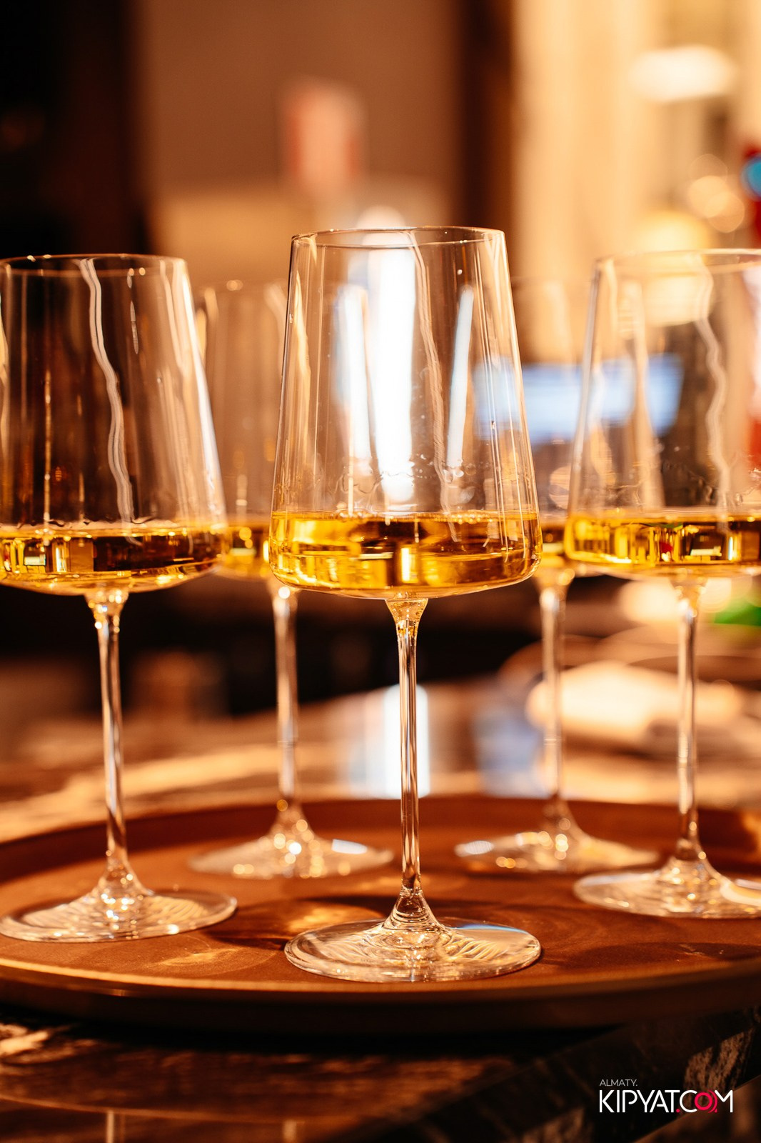 UNLIMITED PASTA AND WINE BY AZURE. КИПЯТКОМ АЛМАТЫ!