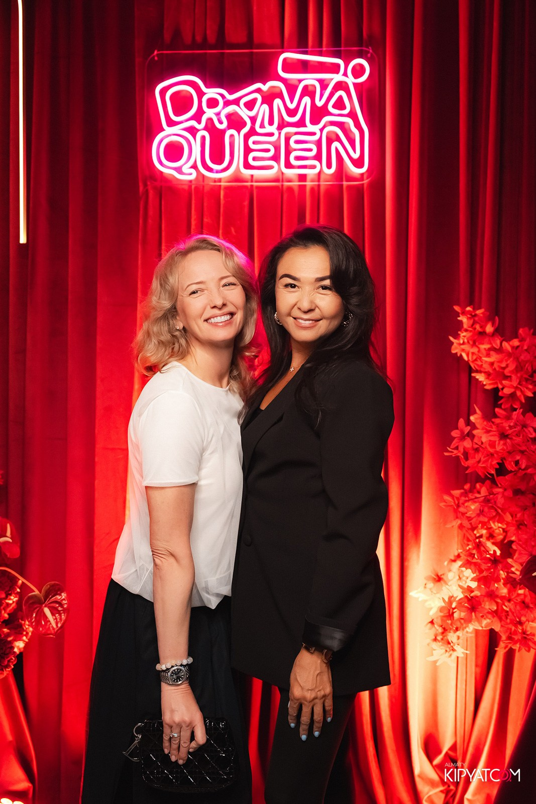 QUEEN. КИПЯТКОМ АЛМАТЫ!