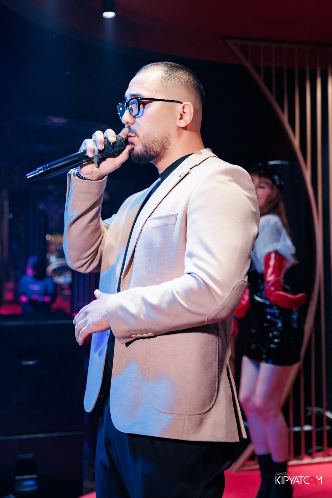 ЗАЯ, НА БИС. КИПЯТКОМ АЛМАТЫ!