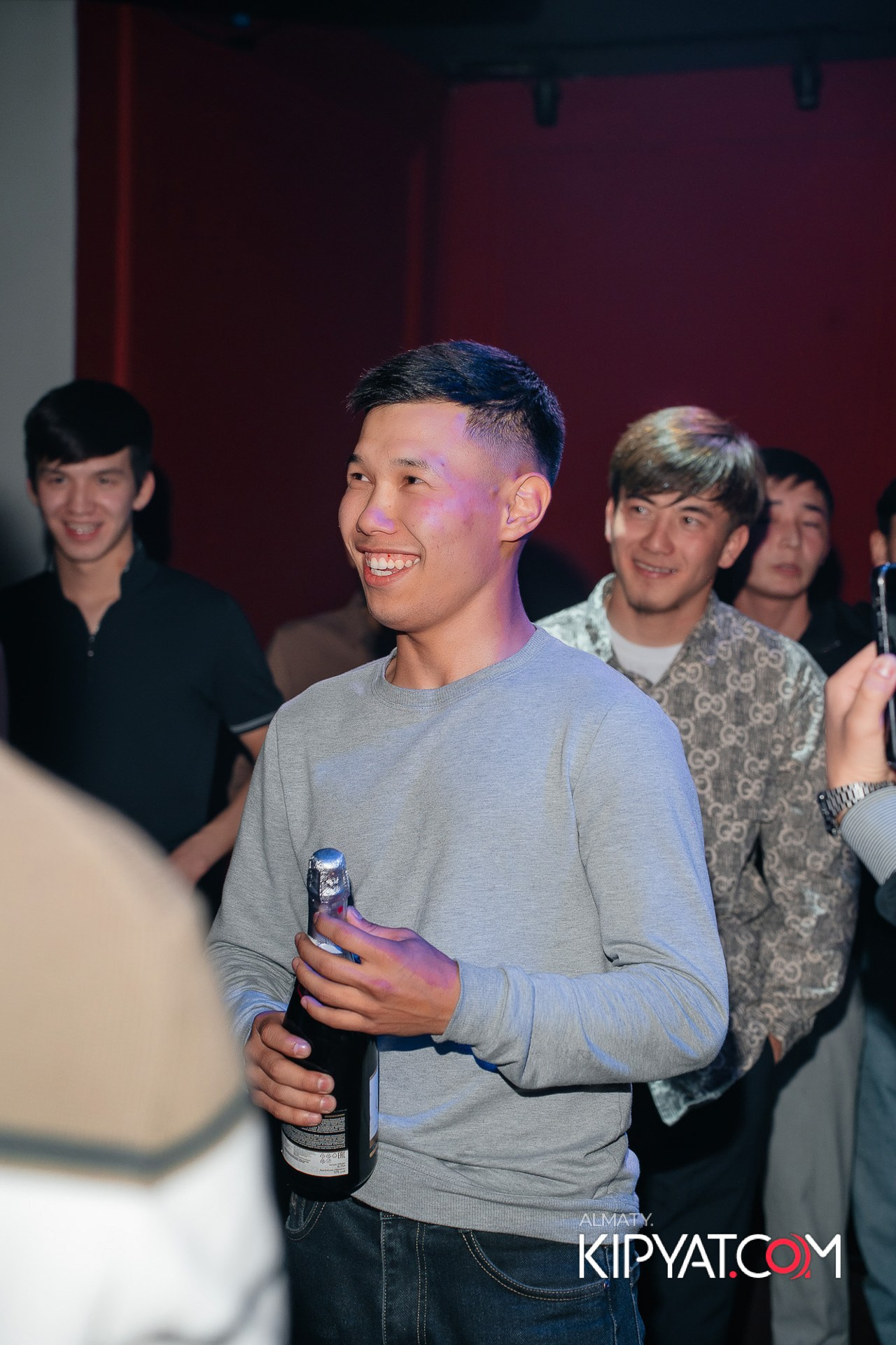 ARAGOSTA. КИПЯТКОМ АЛМАТЫ!