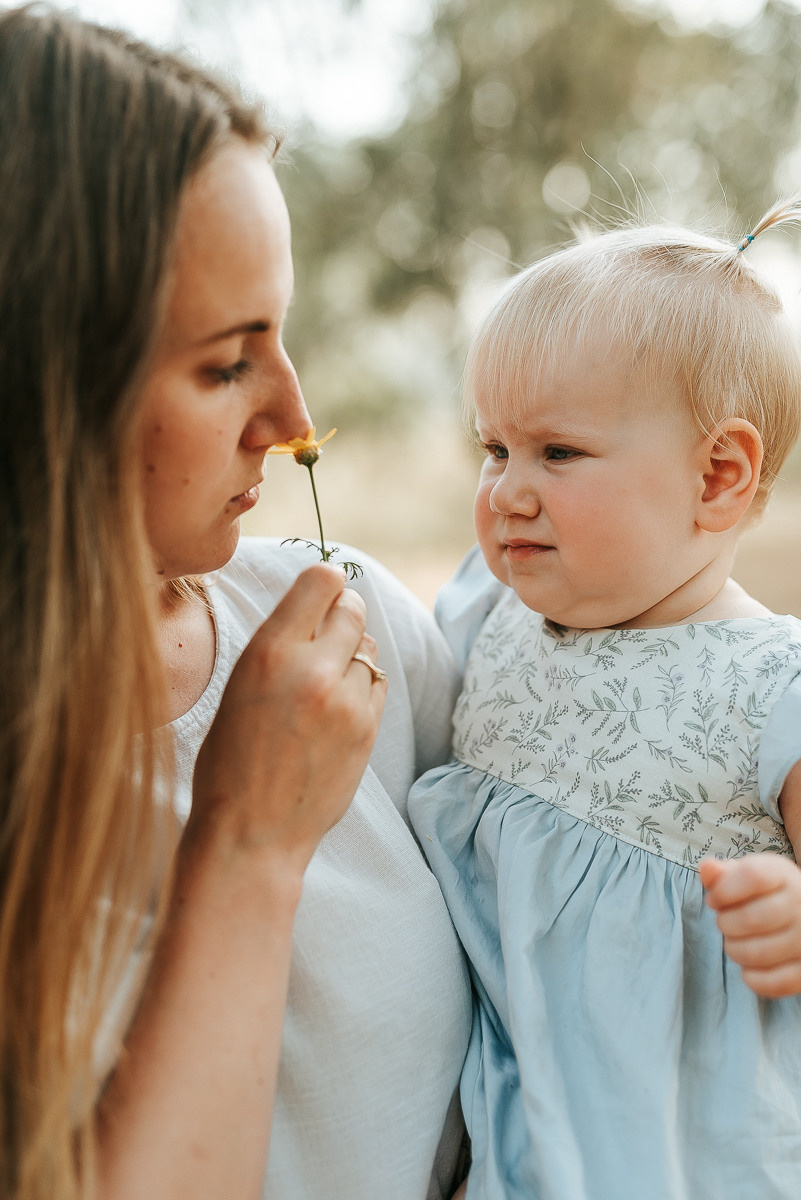 Family moments: Alexanrda, Aleksya & Poly. Family photographer in Israel | Alesya Superfin