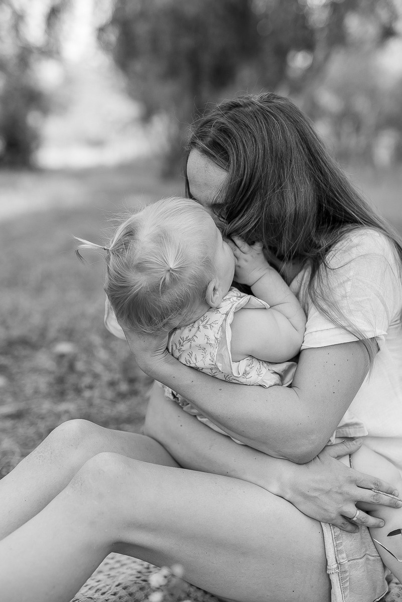Family moments: Alexanrda, Aleksya & Poly. Family photographer in Israel | Alesya Superfin