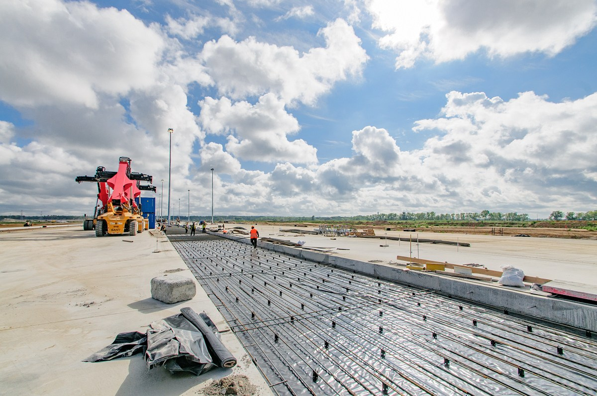 Транспортно-логистический терминал «Сибирский». Фотограф Сергей Сергеев