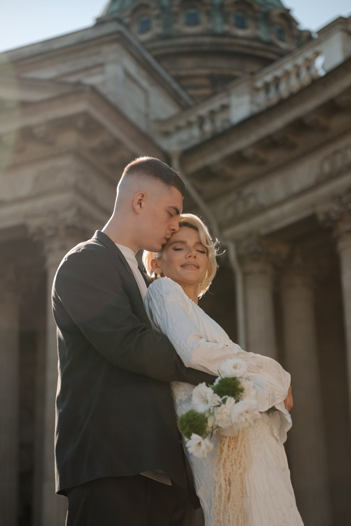 Прогулка у Атланов. Свадебный и сеейный фотограф в Санкт-Петербурге Елена Худякова