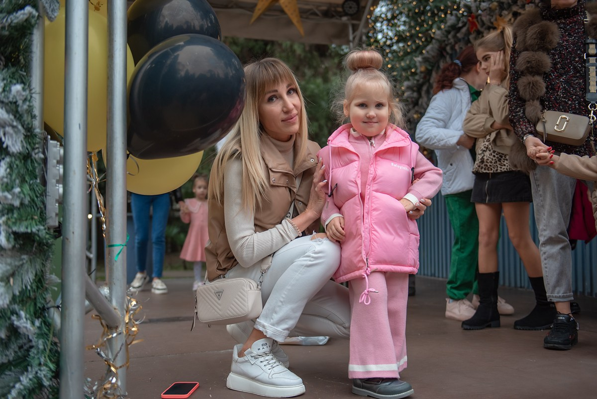 Парк Ривьера дефиле HAPPYkids. Семейный и коммерческий фотограф в Сочи Александр Бодунов