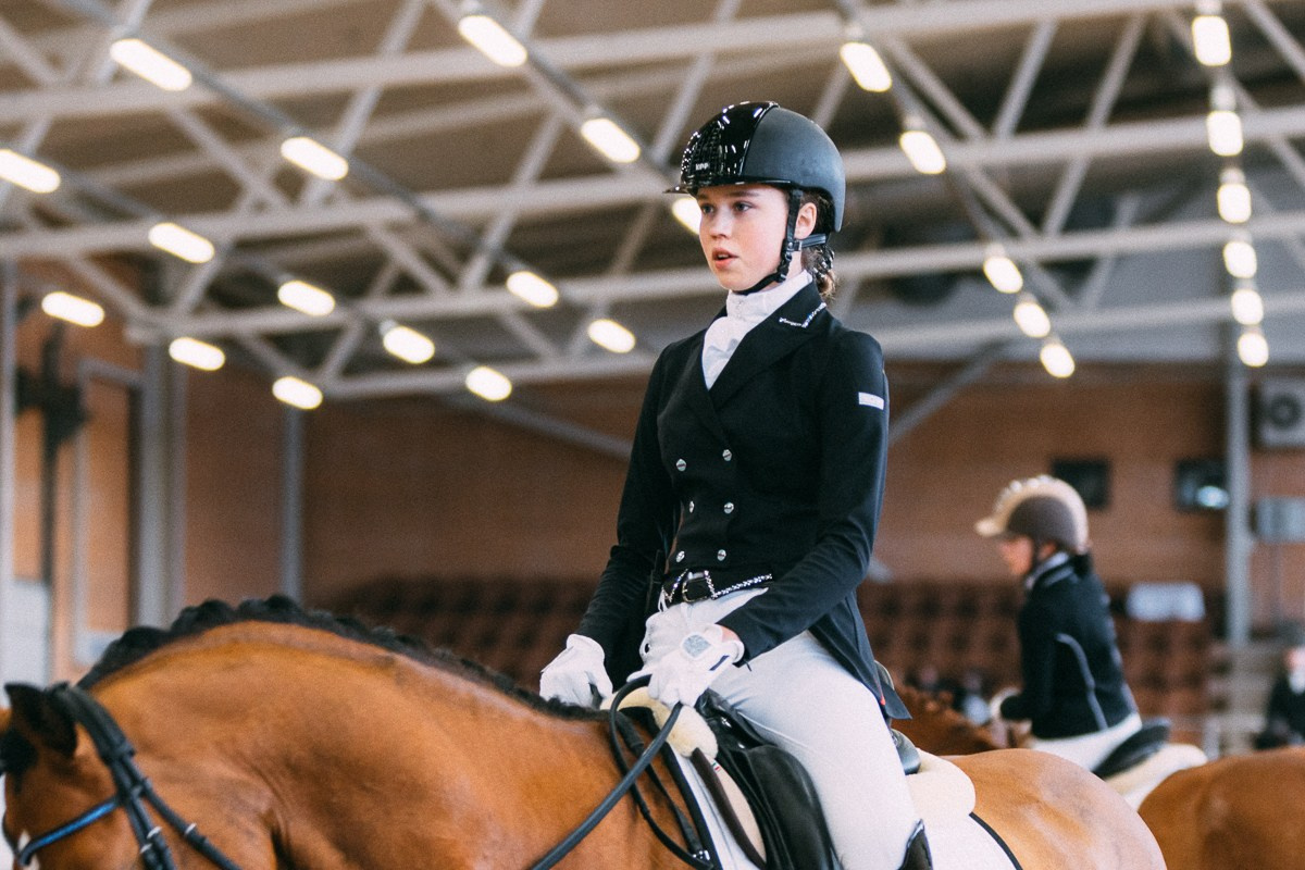 Выездка КСК «Дерби». Репортажный и семейный фотограф в Санкт-Петербурге Тарас Марченко