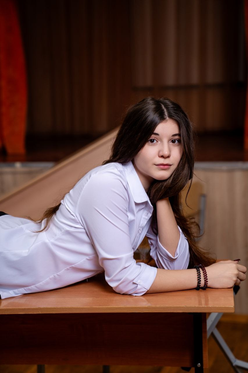 9 класс. Портретный фотограф в Москве Илья Корненков