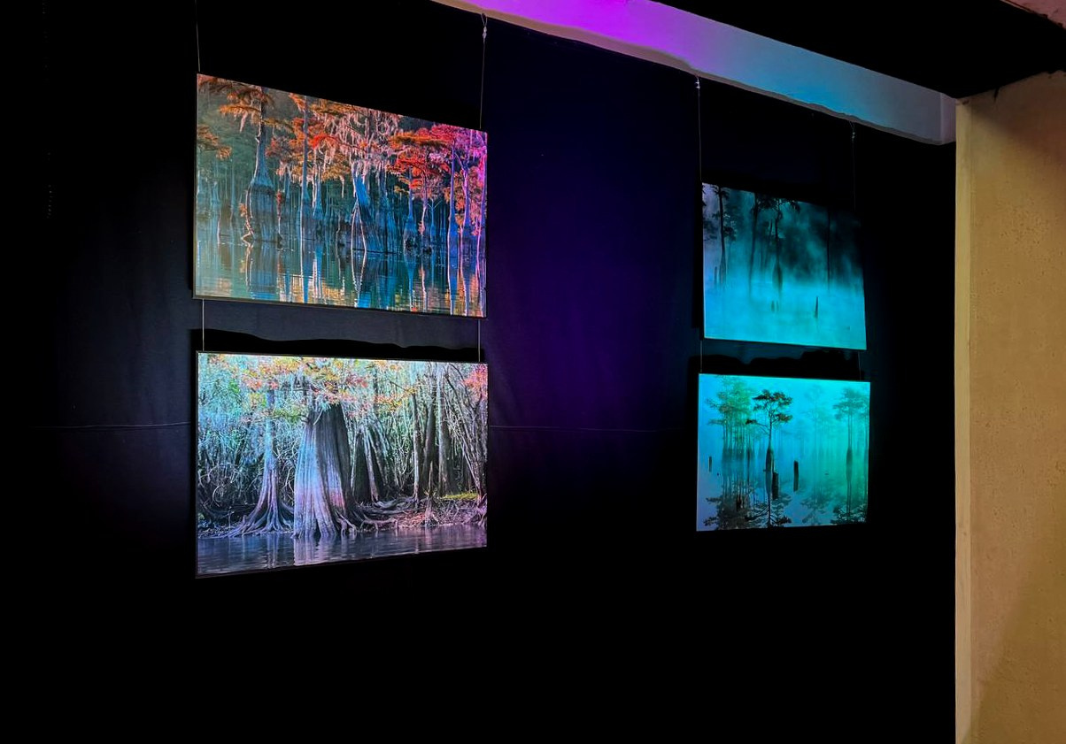 УРАВНЕНИЕ С НЕИЗВЕСТНЫМИ Фотовыставка Надежды Найденовой в КЦ ЗИЛ. Reportage, architectural, fine art photographer Lena Melnikova in Moscow