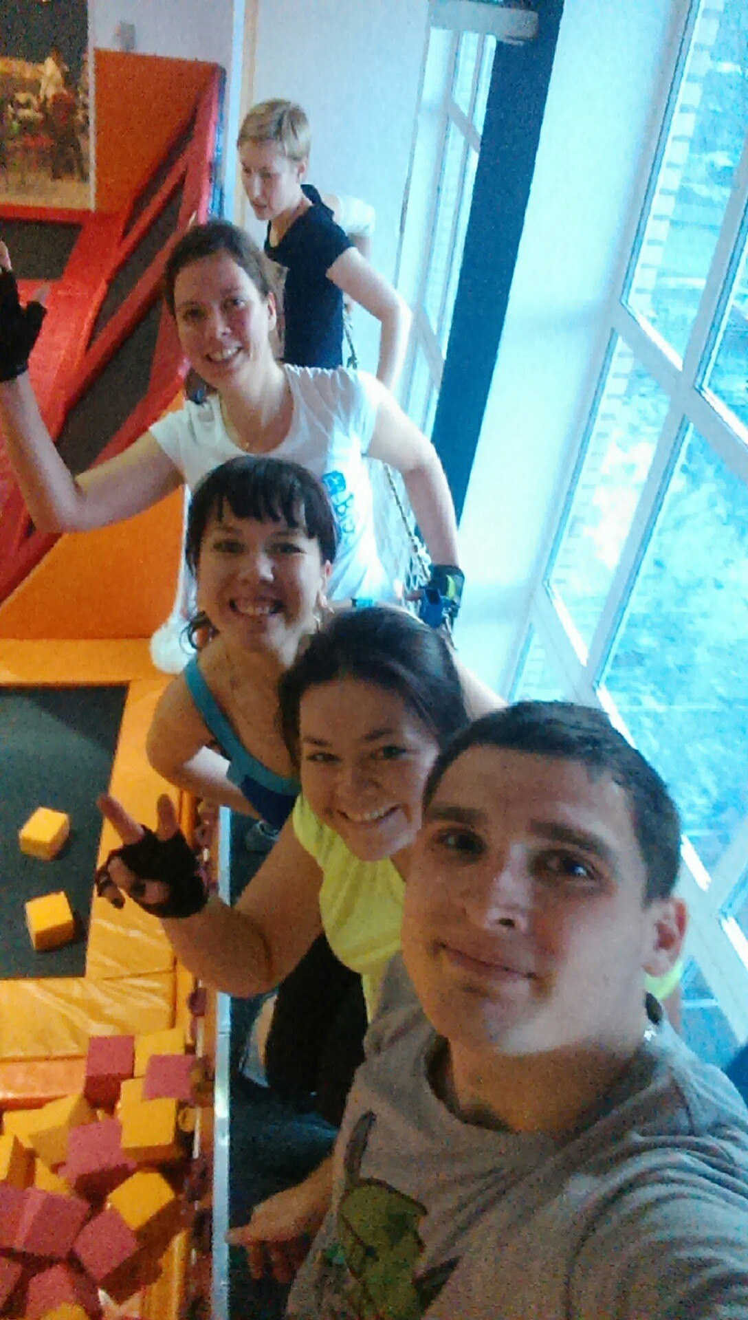 Батуты | 29.11.2015. Галерея Фантим