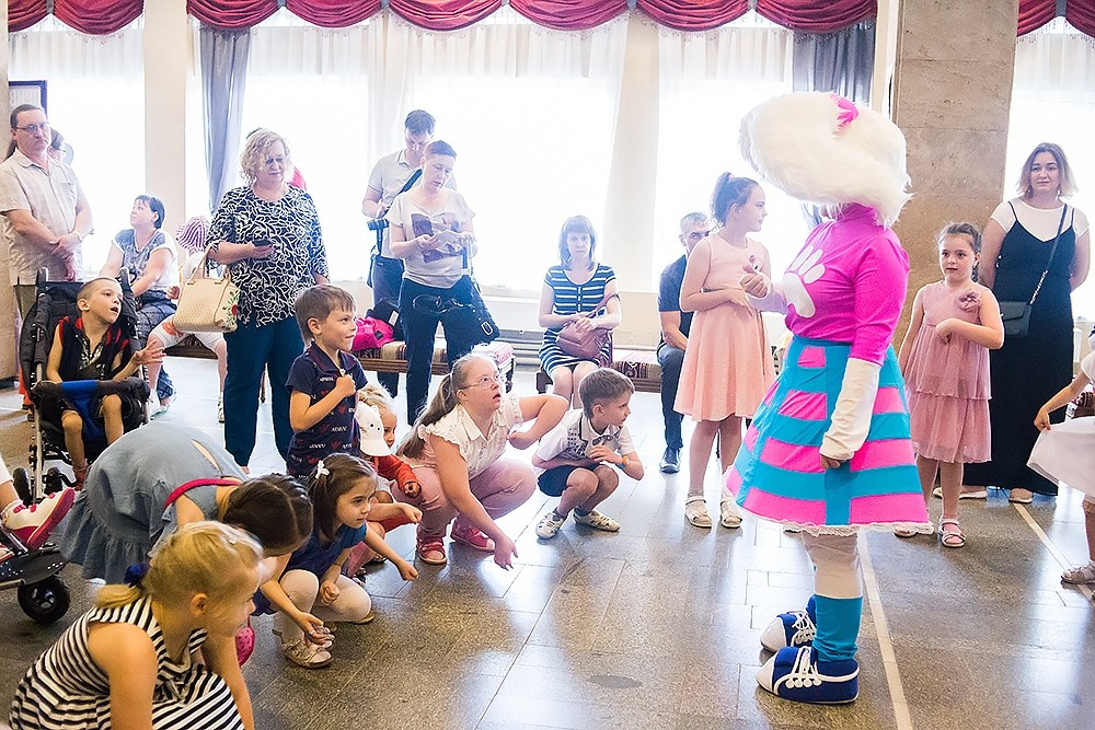 Благотворительный показ ТЮЗ. Детский и семейный фотограф, фотограф мероприятий Нижний Новгород