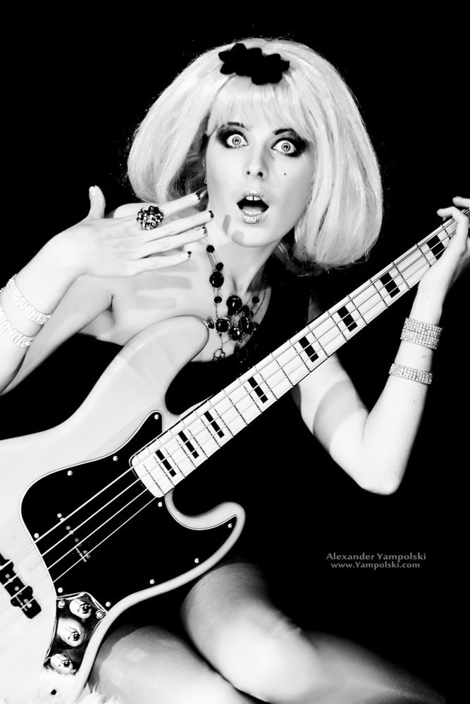 Реклама. Фотограф Александр Ямпольский