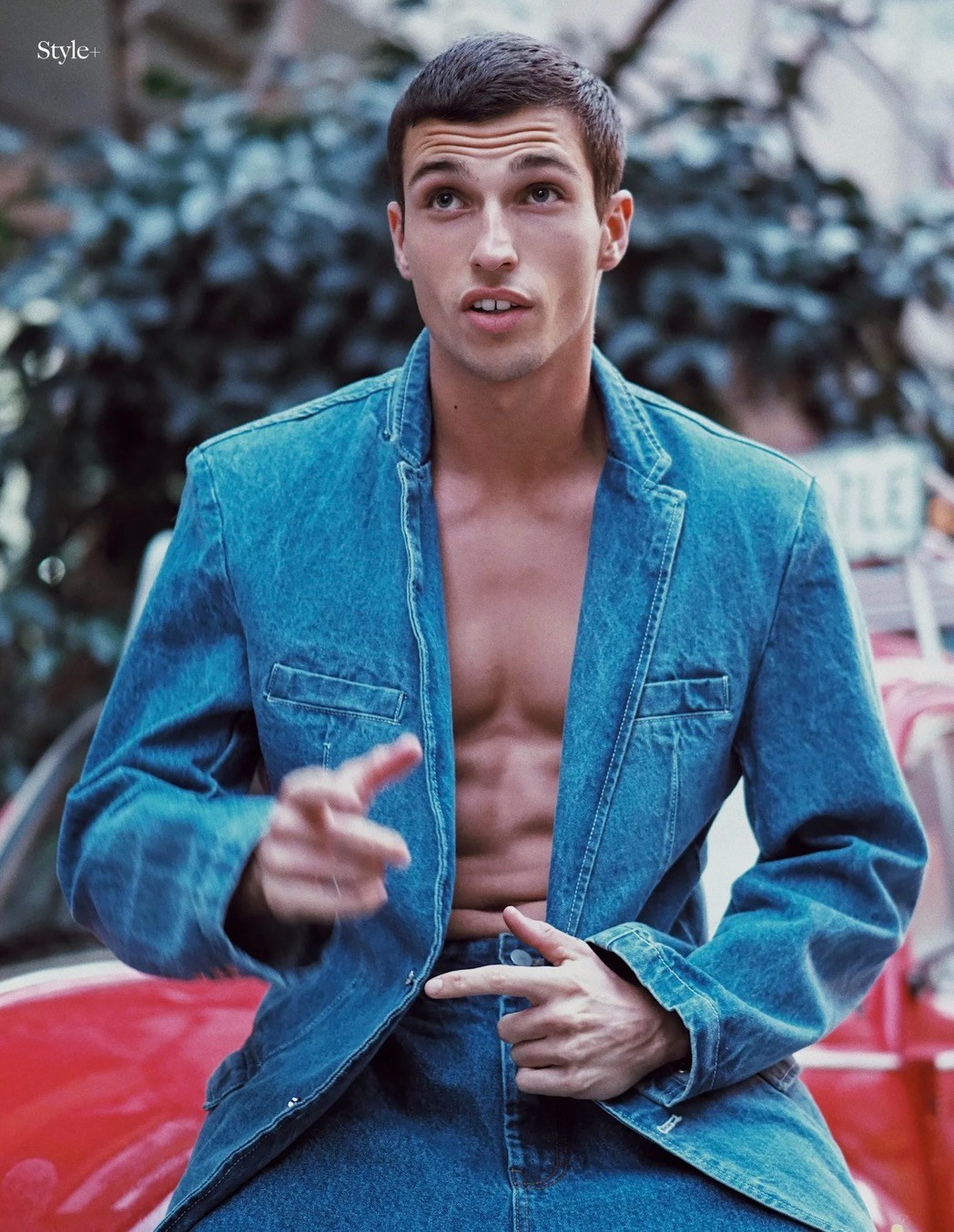 Fashion portrait of male model Borja Pastor in blue blazer by Sergio Maiis in Istanbul