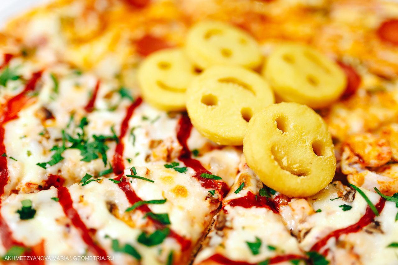 Пиццерия. Cheeelsa.ru