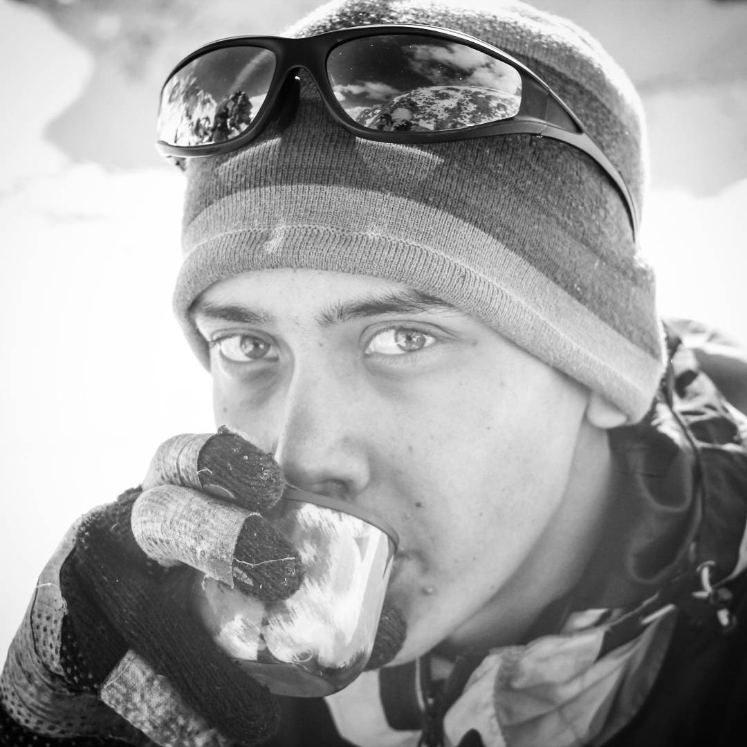 фотосессия в горах,  восхождение, фотографии с восхождения, фотосессия, фотосессия туристов, треккинг