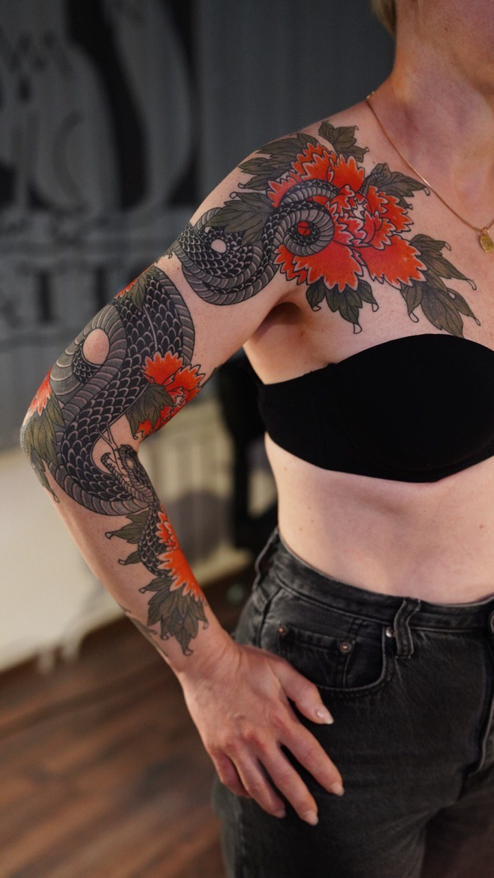 ЖЕНСКИЕ ТАТУИРОВКИ