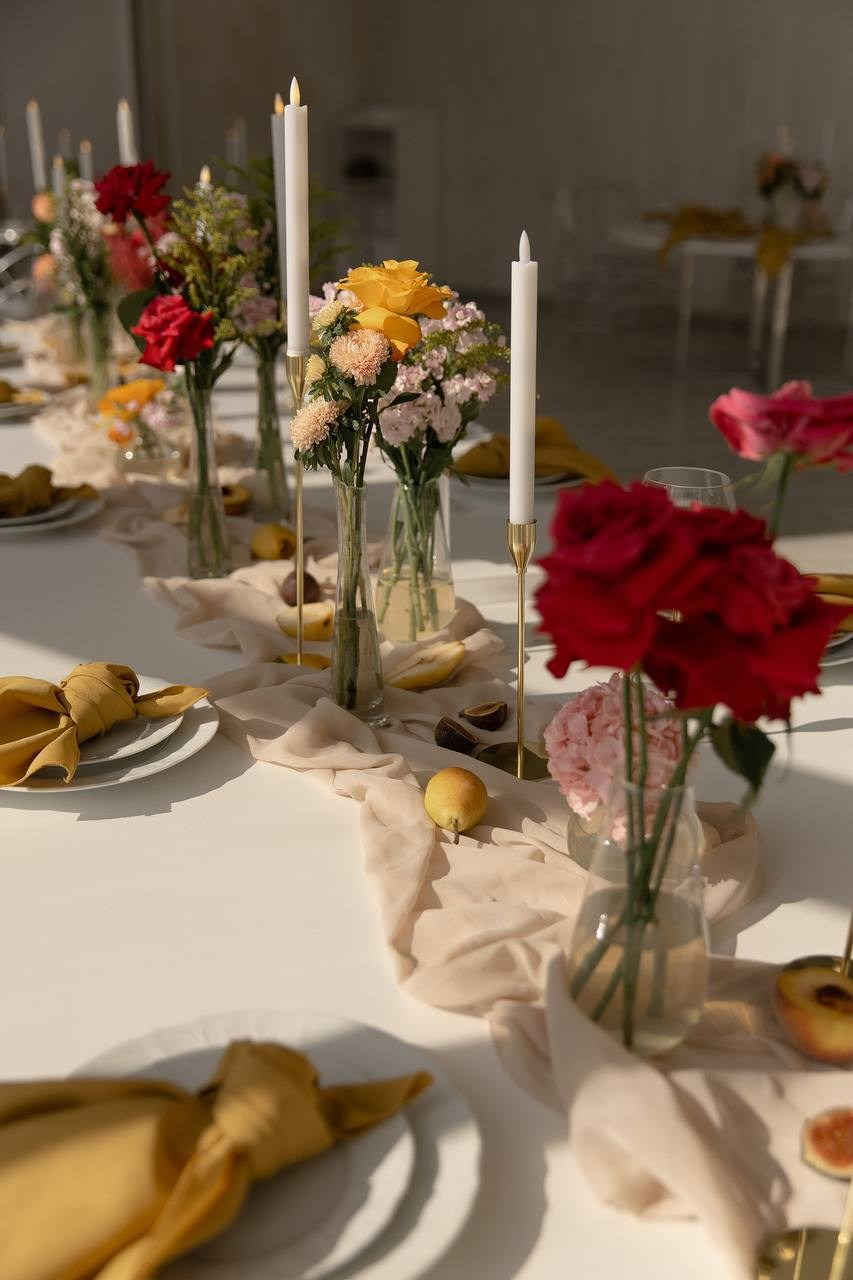 Винные оттенки. Подрядчики и друзья сети свадебных площадок House for wedding