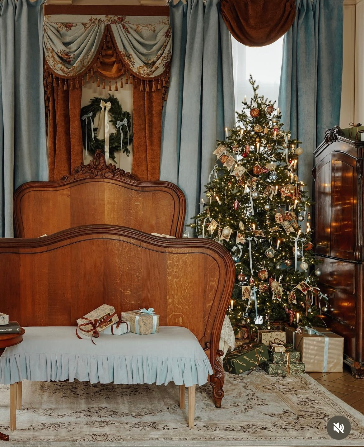 Фотостудия Leonastage, зал «Библиотека». Ольга Брайт Семейный и Контент Фотограф в Санкт-Петербурге