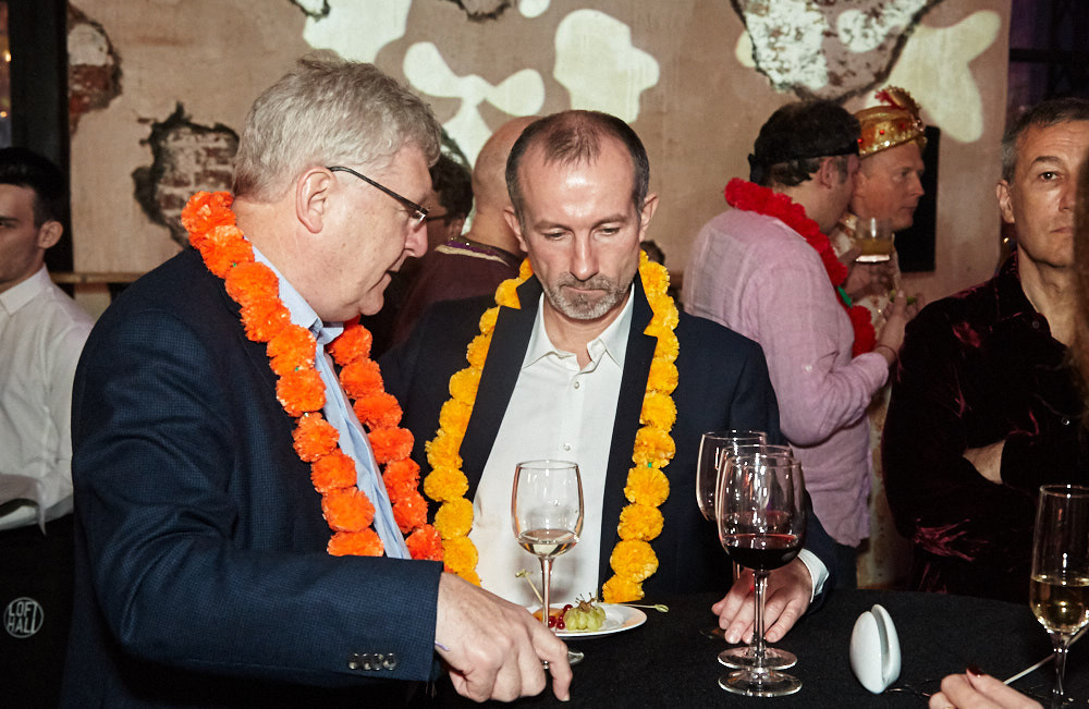 Private party. Dress Code — India. Фотохроника для следующих поколений