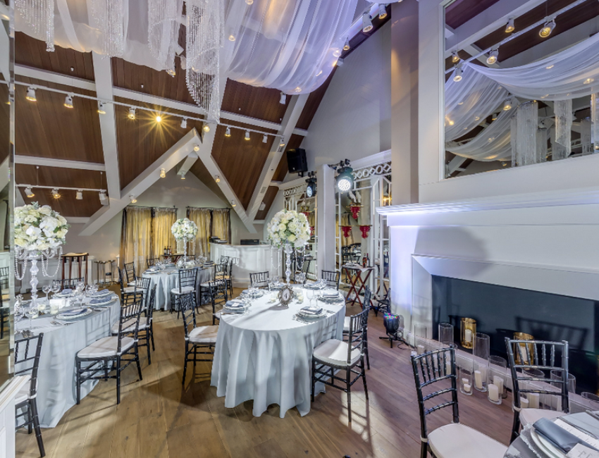 Площадка № 2-13. Свадебный организатор Москва