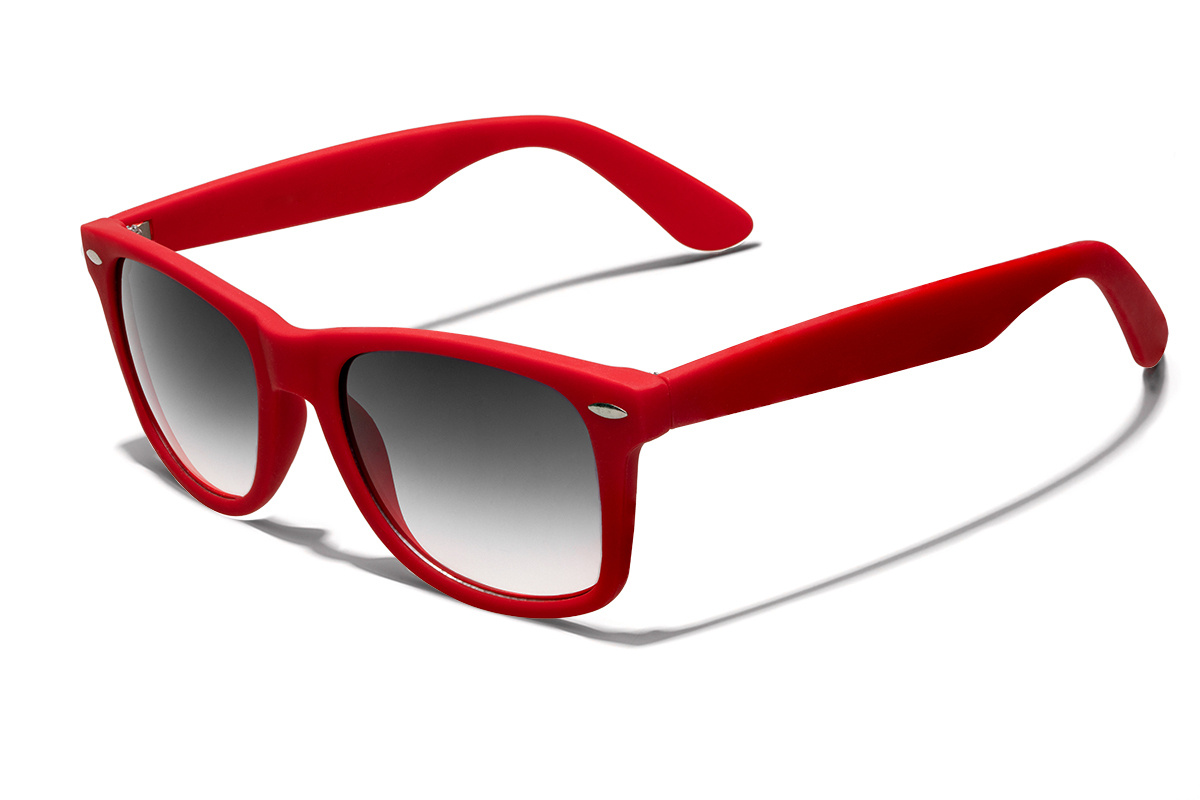 Предметная фотография солнечных очков для сайта, инстаграм, каталога