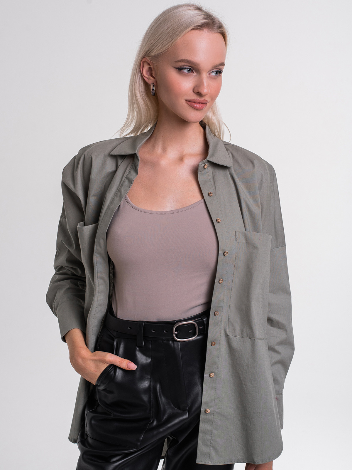 Рубашки (фон). Контент фотограф в Москве Лихачева Ксения