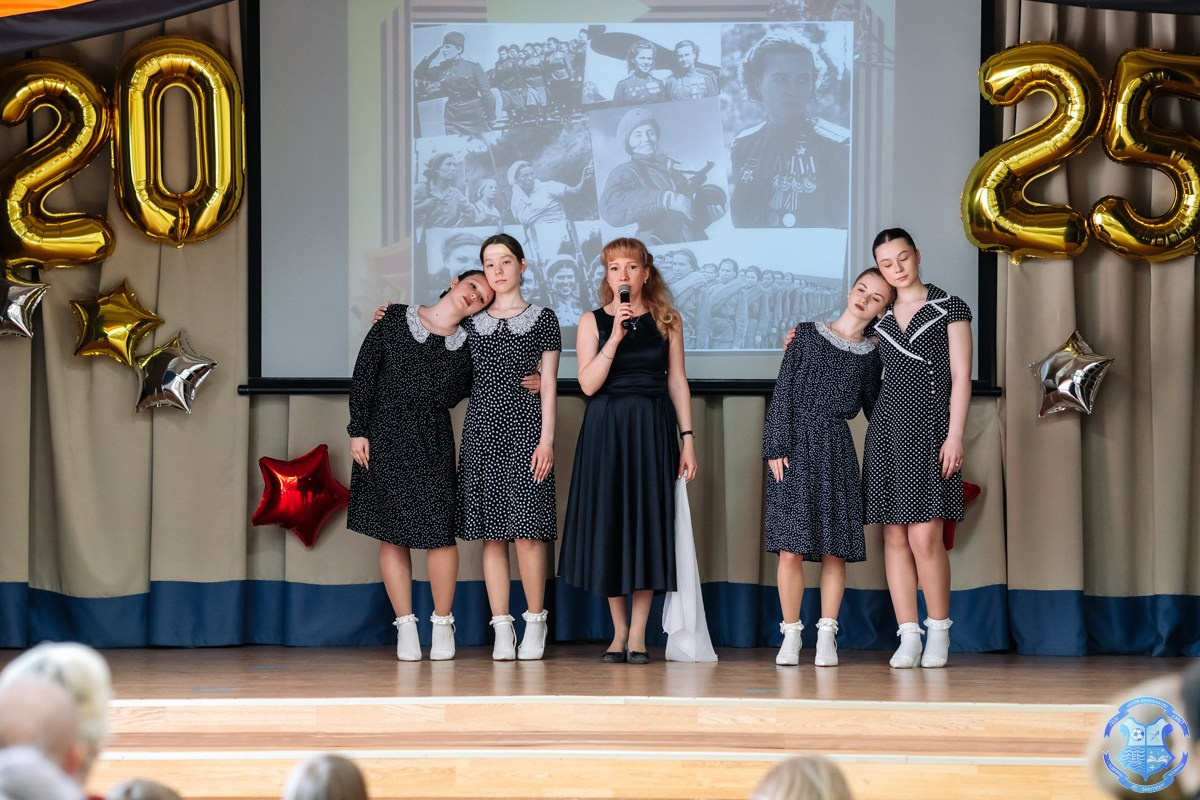 Праздник 9 мая в школе. Фотограф Москва