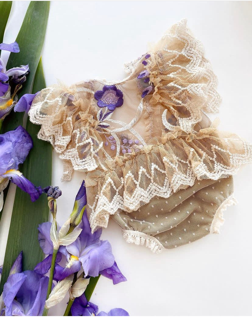 Платья. Фотограф новорождённых в Москве Елена Левина