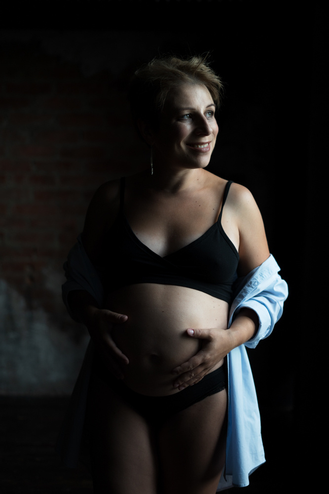 Фотосессия беременности в белье и рубашке в Москве - Анна Бортникова. Видеограф в Москве Анна Бортникова