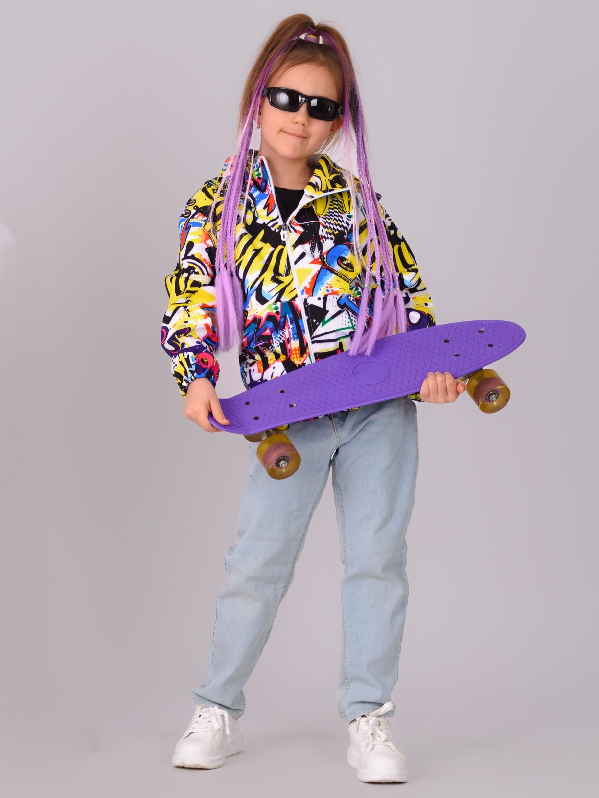 Детская фотосъемка для каталогов одежды и рекламы. Gramy-studio: фото, видео, инфографика и 3D визуализация для маркетплейсов