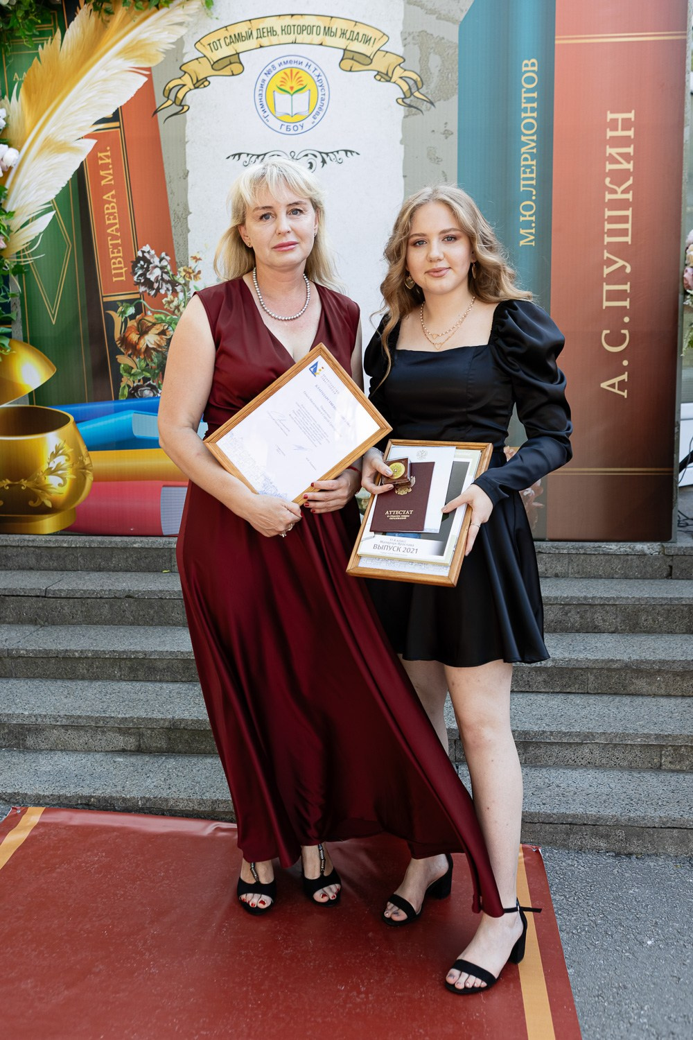 Фотосъёмка выпускного в школе. Свадебный фотограф, фотосъемка в Крыму, Севастополе, Симферополе, Ялте