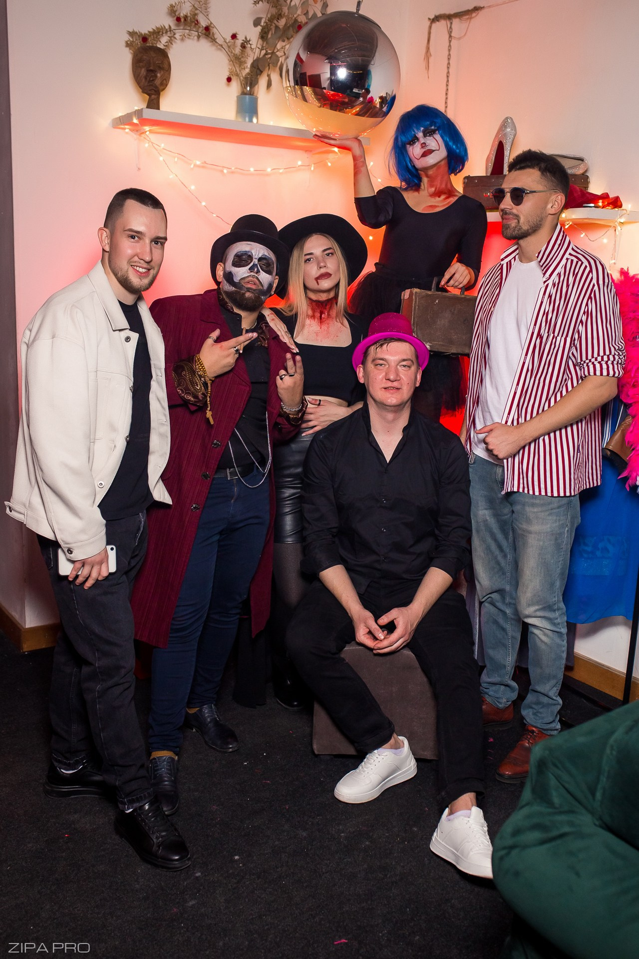 Бар «Buddu tut». Фотограф Zipa Pro