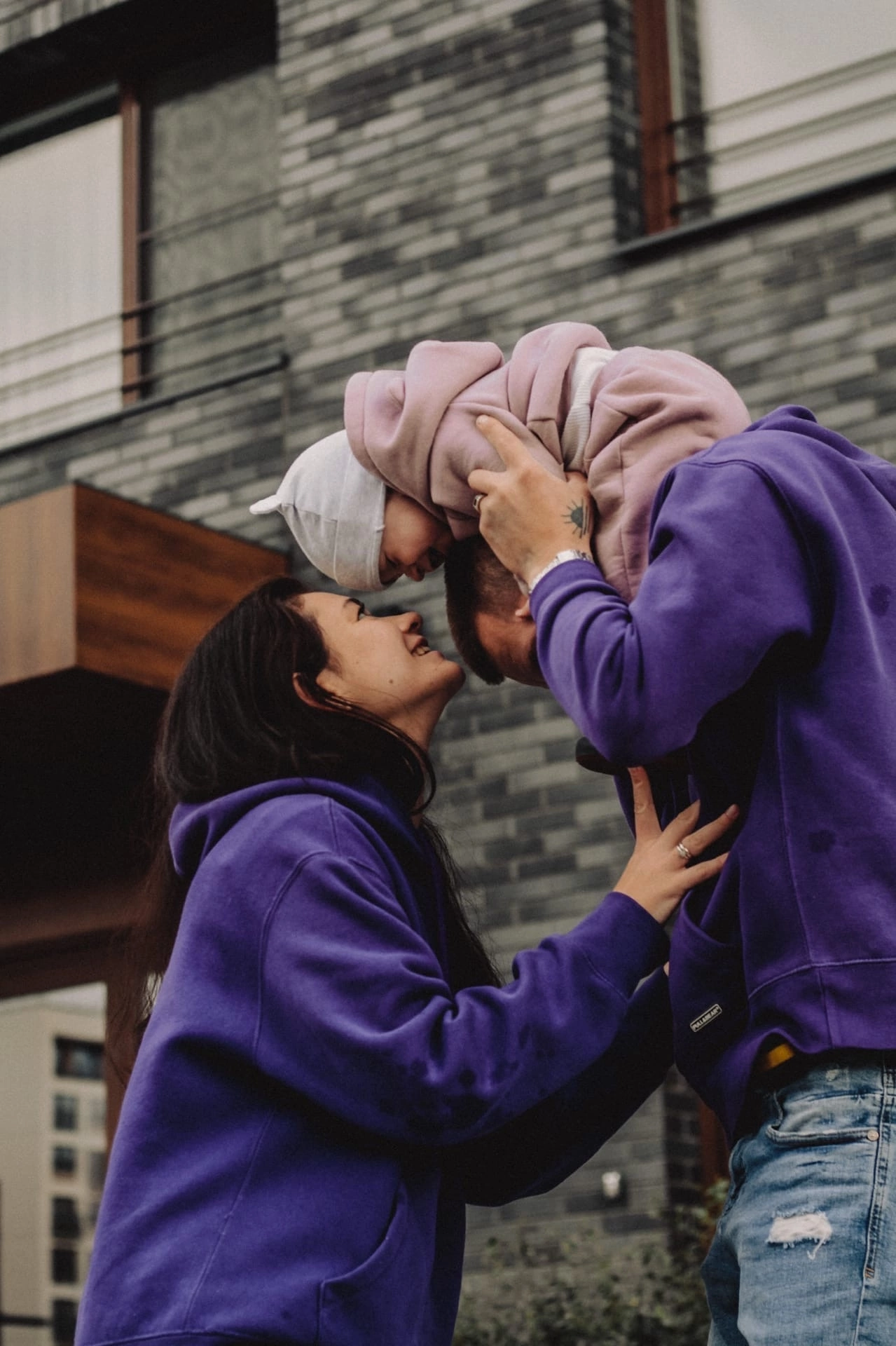 Анечка с папой и мамой. Семейный фотограф Полина Легачева