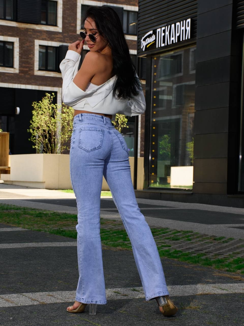 Выездная фотосъемка для бизнеса в Москве и области. Gramy-studio: фото, видео, инфографика и 3D визуализация для маркетплейсов