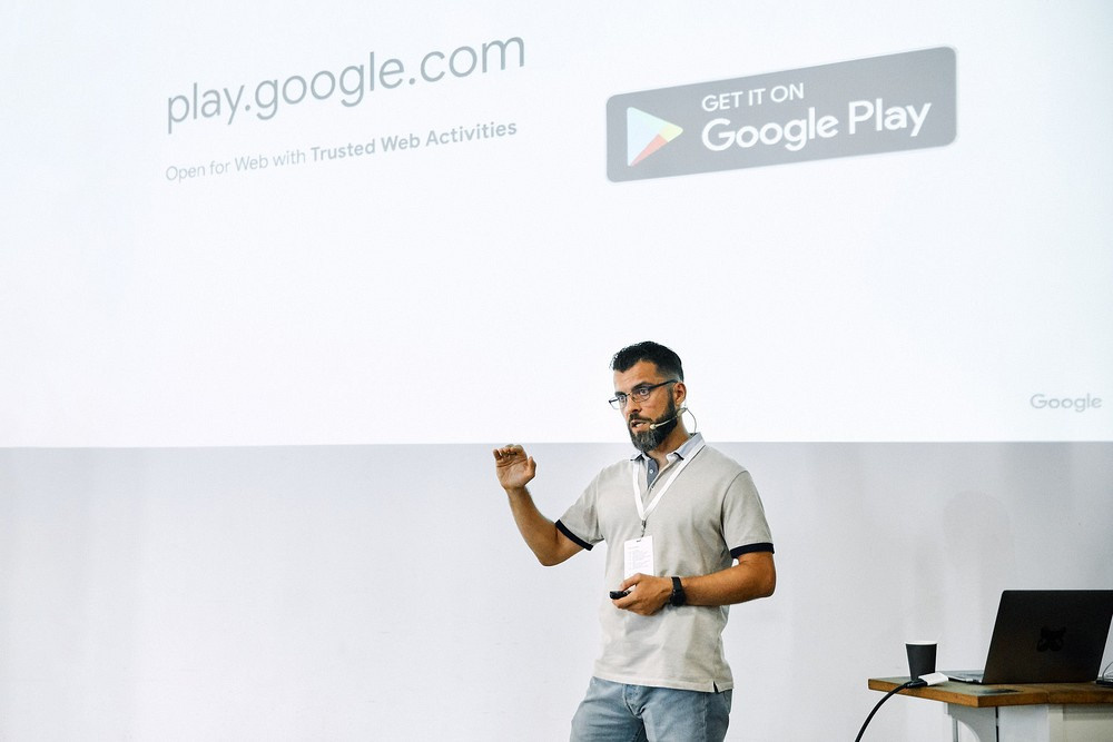 Фотосъёмка мероприятий. Репортажный фотограф в Минске Владимир Чурносов