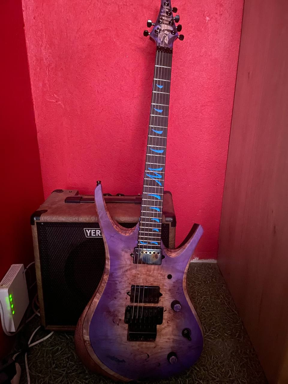 Сomments. Master of making guitars and basses to order