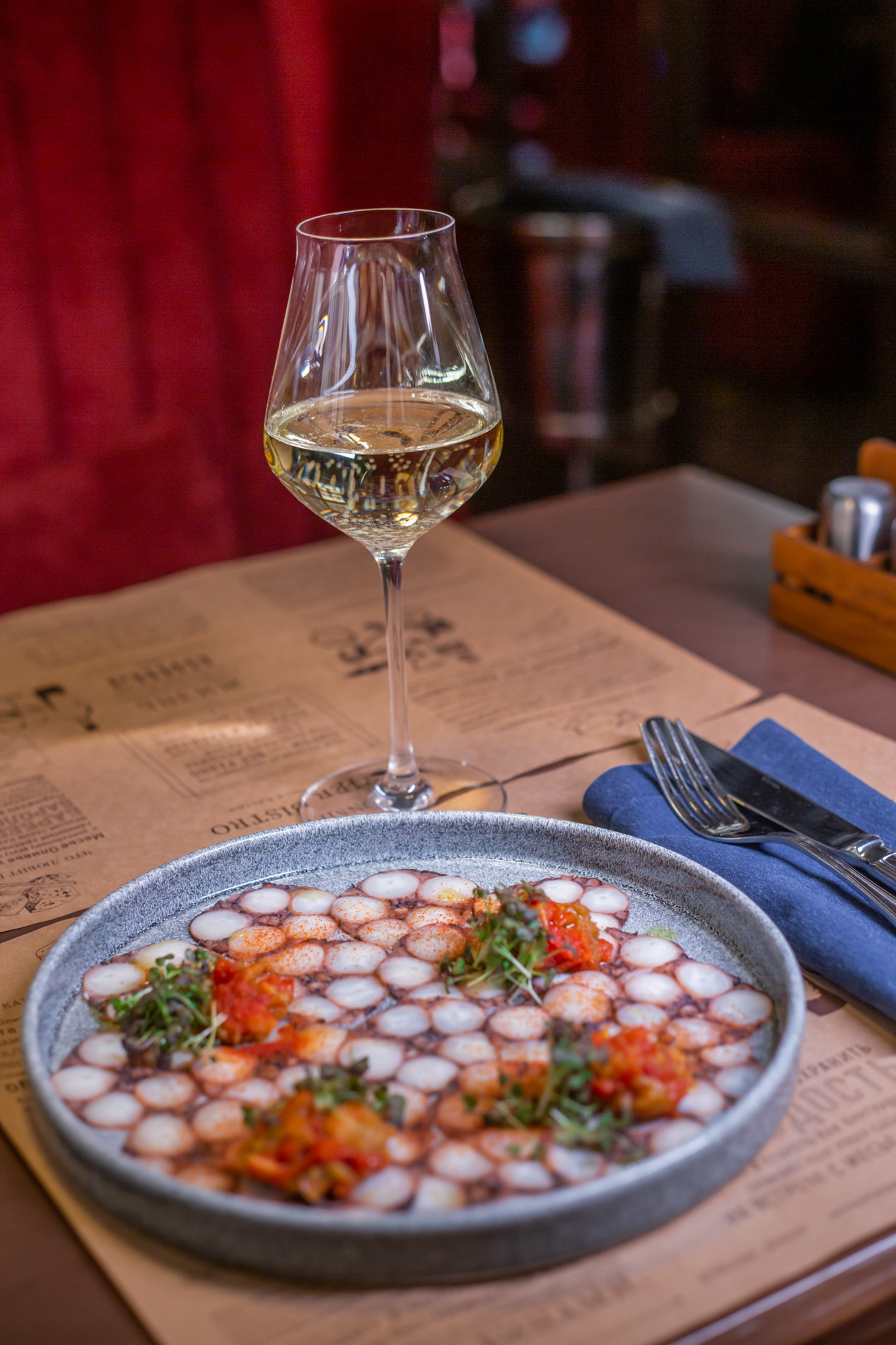 Ресторан «Olivier Bistro». Фотограф SMM Ростов-на-Дону Анна Краснова