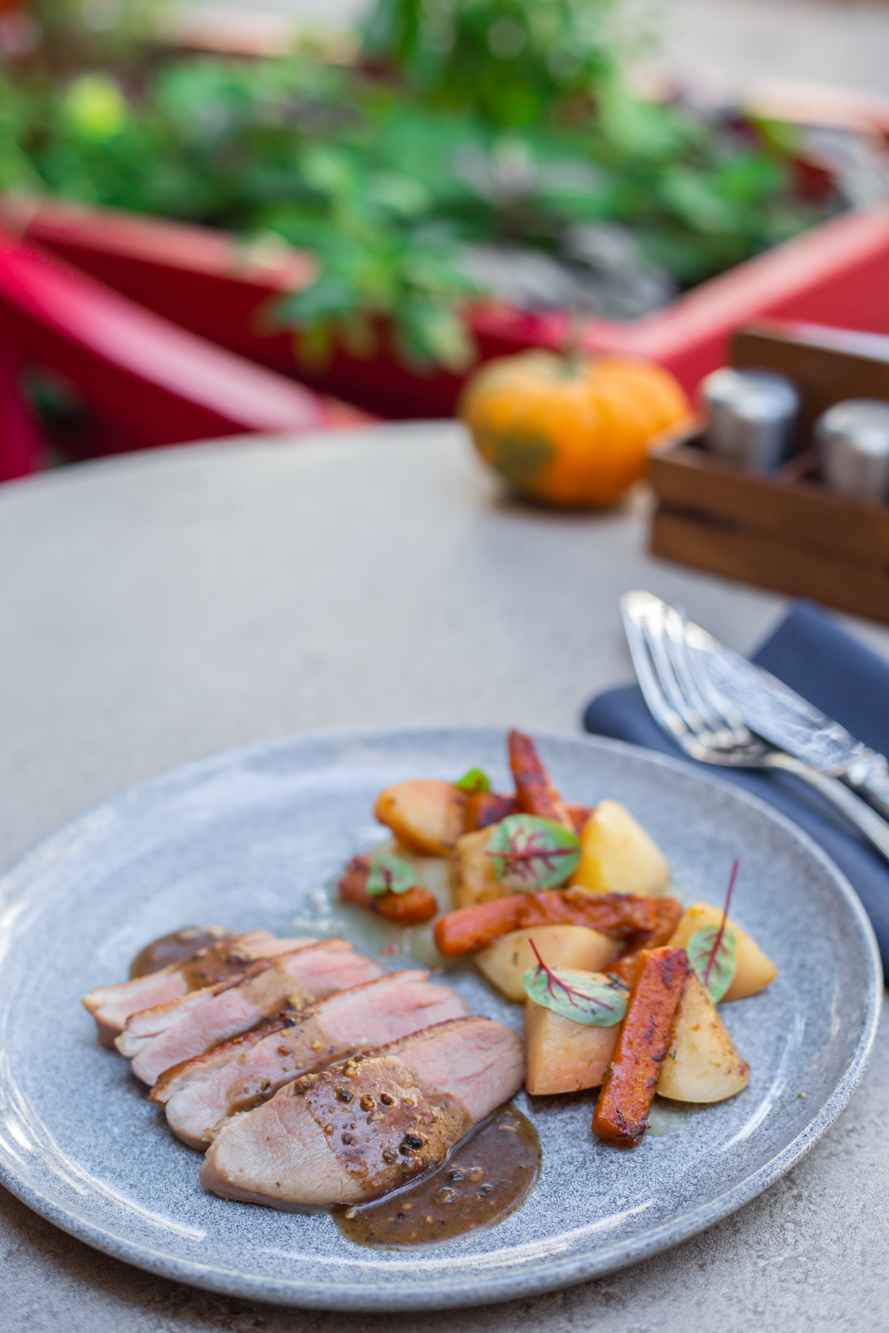 Ресторан «Olivier Bistro». Фотограф SMM Ростов-на-Дону Анна Краснова